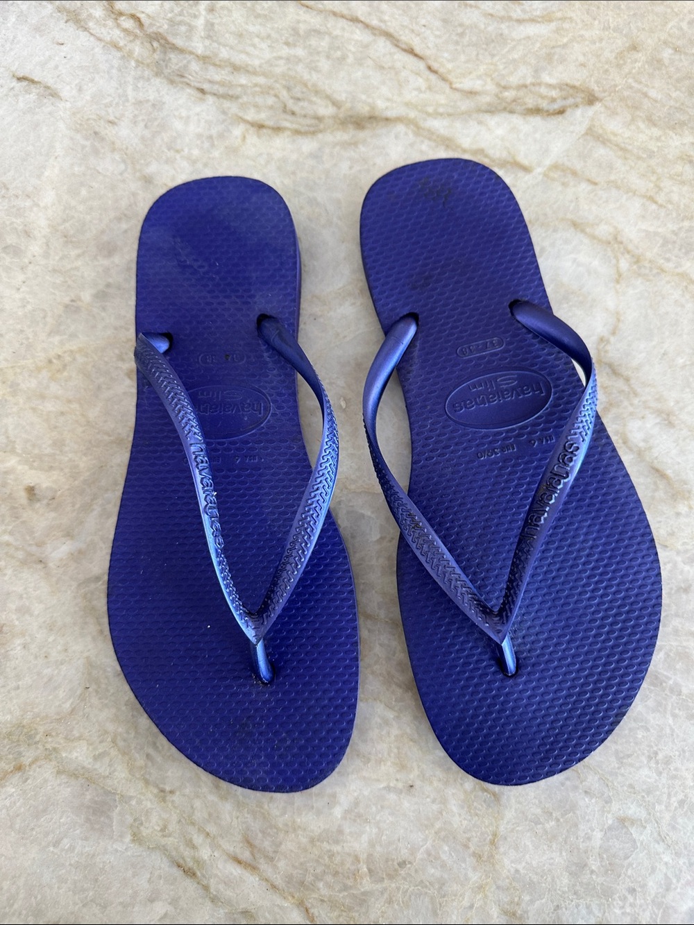 Havaianas Flip Flops in Royal Blue purple women’s 6